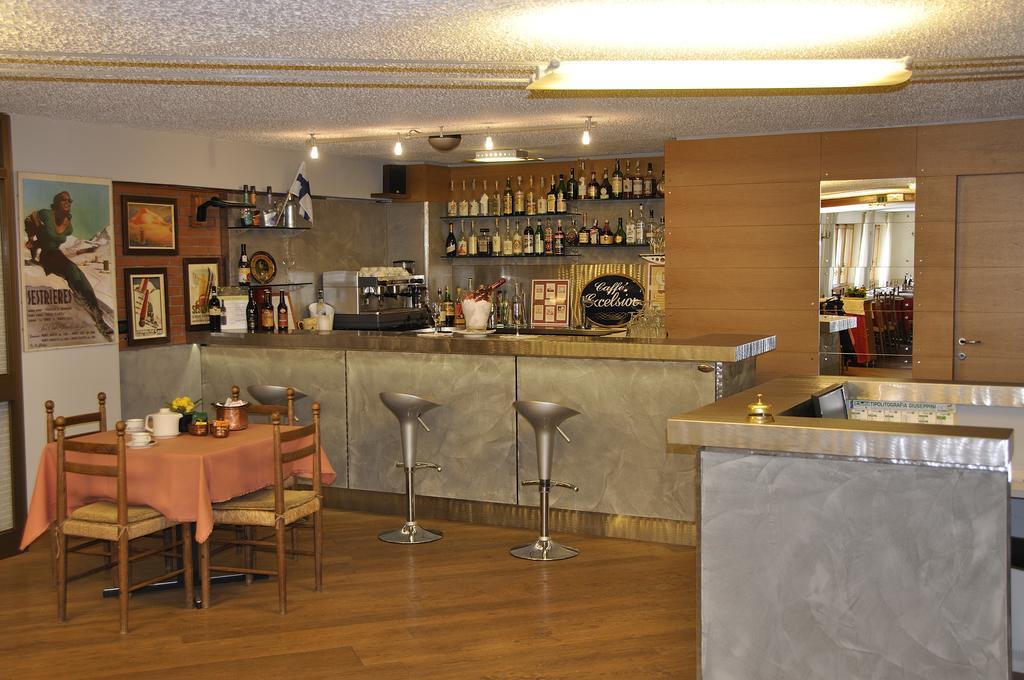 Hotel Sud Ovest Colle Colle Sestriere Exterior foto